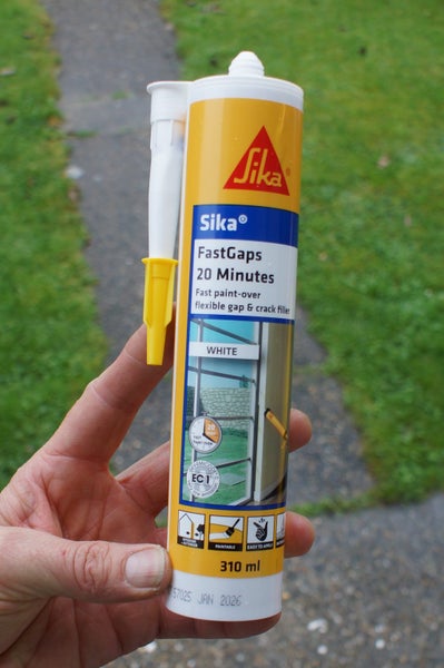 Sika FastGaps. 20 Minutes. Sealant. 310mL. White. Flexible Gap & Crack Filler. Carousel 1