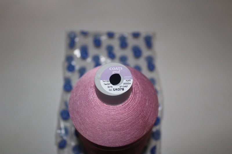 COATES GRAL BLINDHEMMING OVERLOCKING THREAD SPECIAL 50% OFF Carousel 1