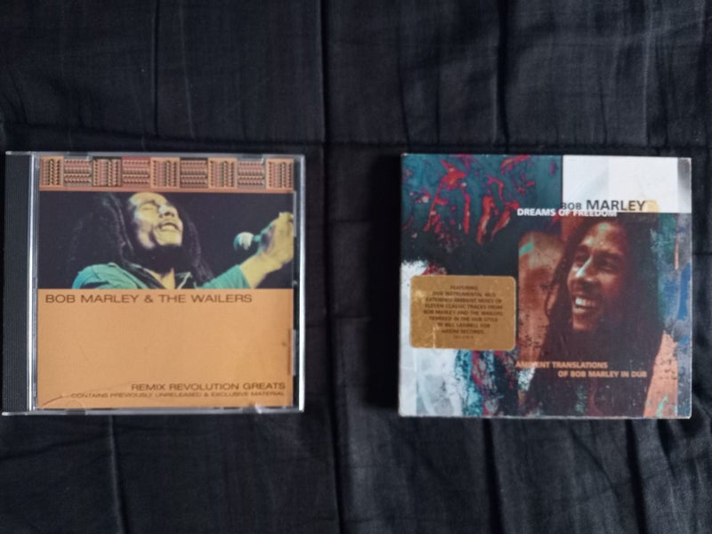 X 2 Bob Marley cds Carousel 1