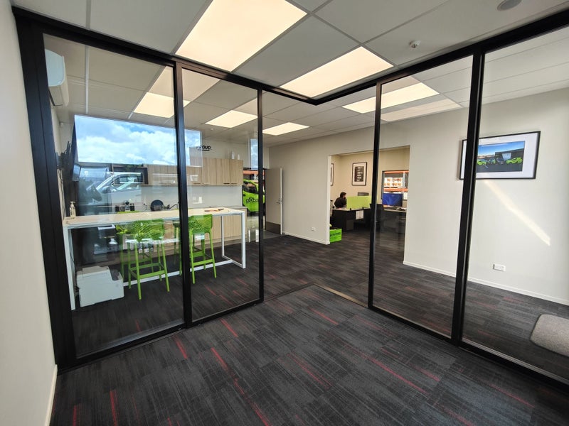 Partitions | Sliding Corner Office | 2.5x2.5mx2.7m62864737972610112