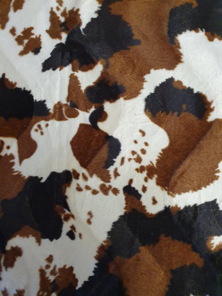 BED / CUSHION MATERIAL CREAM / MULTI BROWN 122cm x 66cm Carousel 1