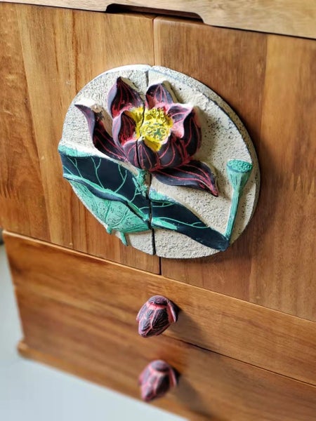 Elegant Wooden Jewelry Box - Organize and Display Your Treasures Carousel 2