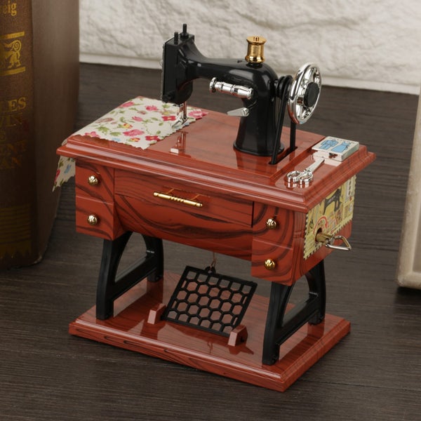 Mini Vintage Creative Retro Sewing Clockwork Music Box Gift Table Decoration Carousel 3