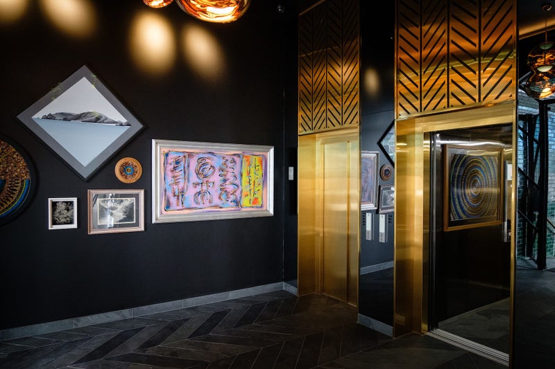 gallery carousel 12