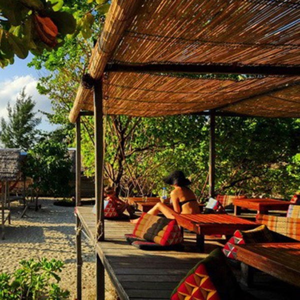 [MANGO TREES] Fordable 1-Fold Daybed Floor Mat w Back Rest Kapok Filled RedEle Carousel 9