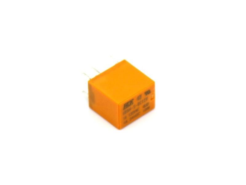 51963 Miniature Relay 1 Amp 16 Volt For Dcc Decoder Outputs In Model Railway Carousel 1