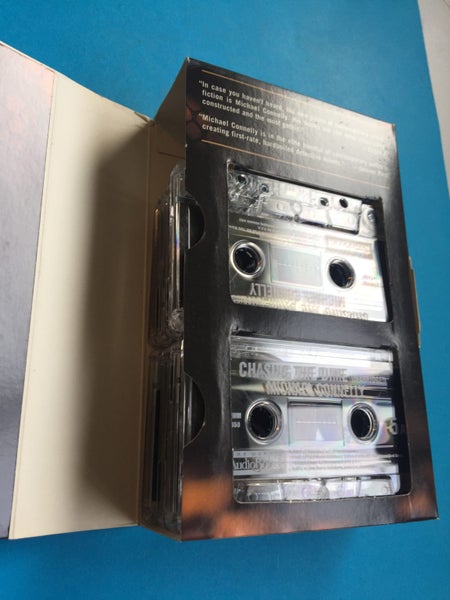 Michael Connelly: Chasing The Dime (AudioBook Cassette) Carousel 3
