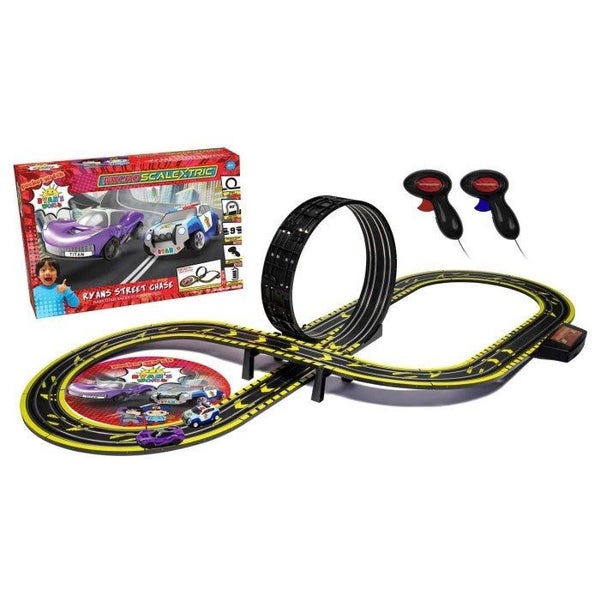 Scalextric G1160 Micro Set: Ryan's Street Chase - Ryan's World (Battery Powered) Carousel 2