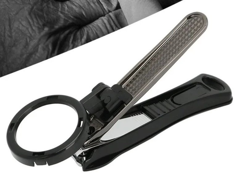 Nail Clipper With Magnifying Glass Carousel 2