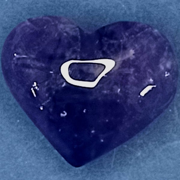 STUNNING AMETHYST HEART GREAT COLOUR Carousel 1