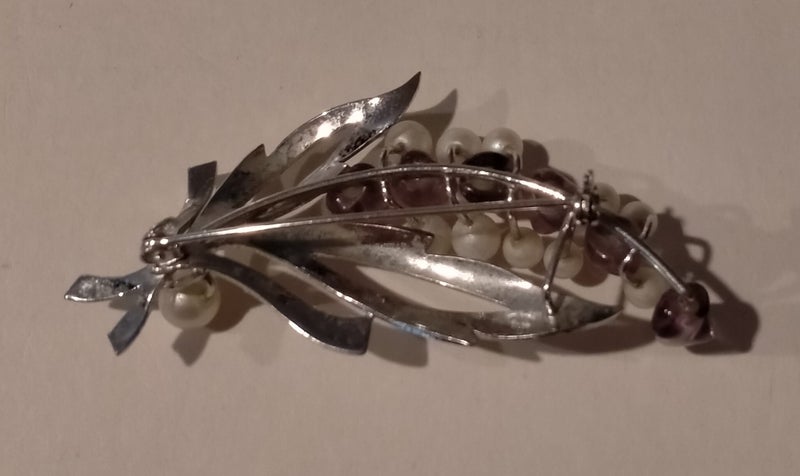 STERLING SILVER & PEARL BROOCH - CLEARANCE SALE Carousel 2