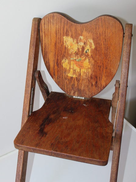 +++ VINTAGE OAK "TINY TOT -JUVENILE CHAIR " +++ Carousel 18