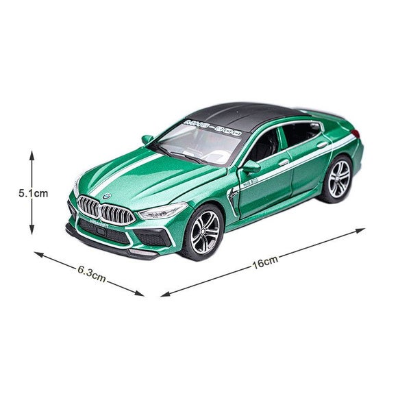 1:32 M8 Car Model with Pull-Back Functionality Sound Light Effects -Green Carousel 2