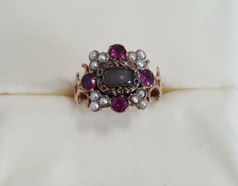 Beautiful Georgian 15-18 Carat Gold Pink Tourmaline & Seed Pearl Memorial Ring Carousel 2