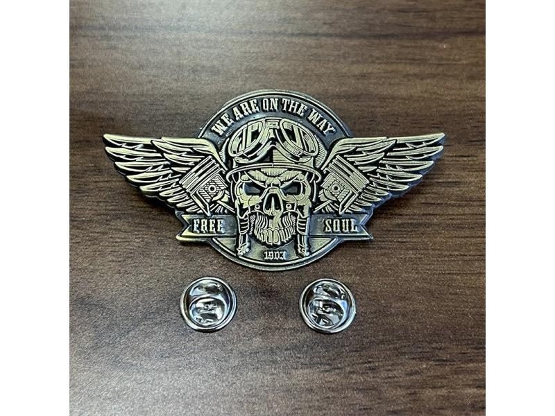 Retro Motorcycle Cartoon Metal Brooch Creativity Fashion Enamel Skull Pins For Carousel 1