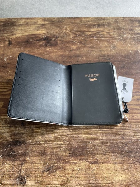 Passport Case, New Carousel 2
