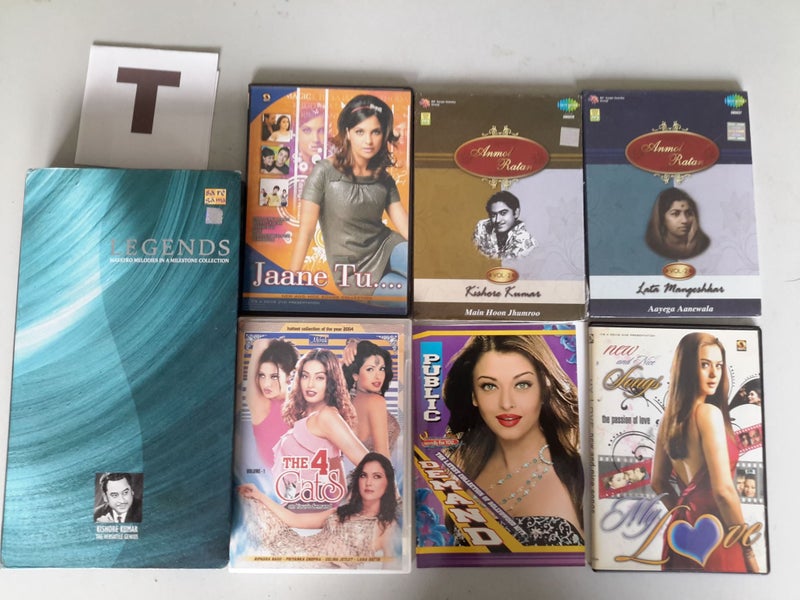 * A variety of Bulk CDs SOLD in batches Carousel 16