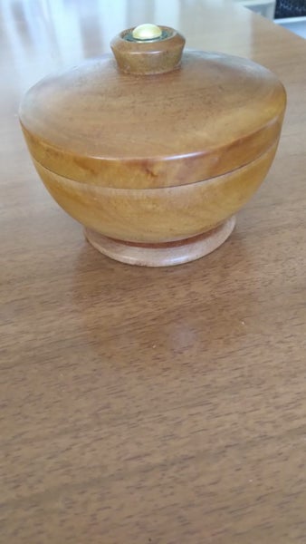 Wood Trinket (Pearl Button) Carousel 1
