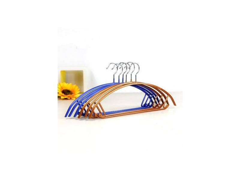 Exclusive Premiere High Quality PVC Coated Metal Hanger For Sale Carousel 2