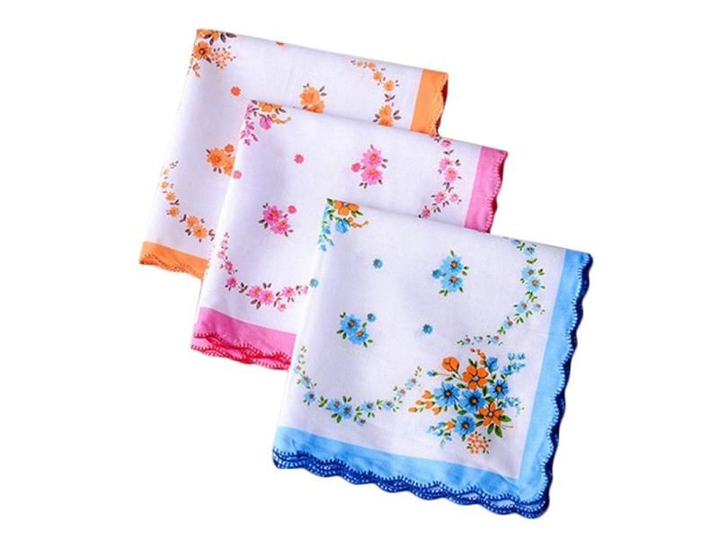 3Pcs 28x28cm Vintage Cotton Women's Embroidered Hanky Carousel 1