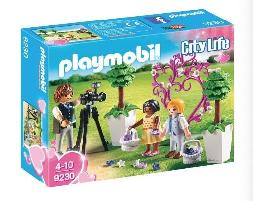 Playmobil 9230 ~ Flower Children And Photographer *Brand New* Carousel 1
