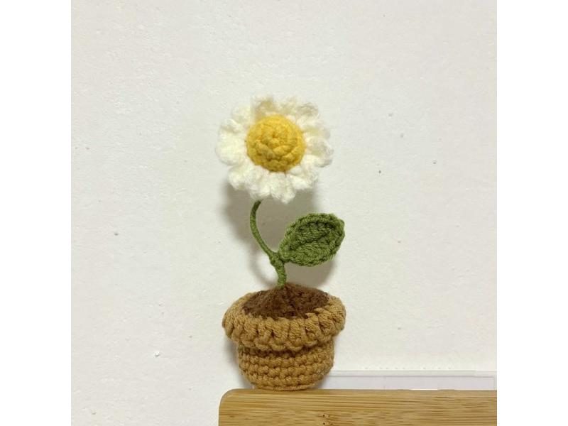 Hand Knitting Potted Plants Rose Sunflower Tulip Crochet Flowers For Car Carousel 1