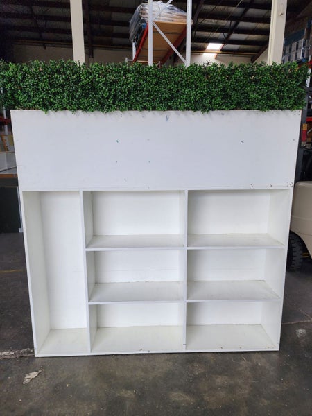 Storage/Display Unit-Stone Back Carousel 1