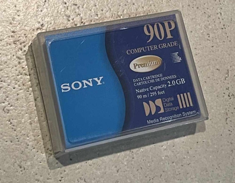 SONY DG90P DAT Tape 2.0GB Native 90m Carousel 1