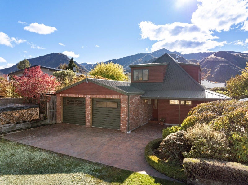 18 Inverness Crescent, Arrowtown, QueenstownLakes, Otago