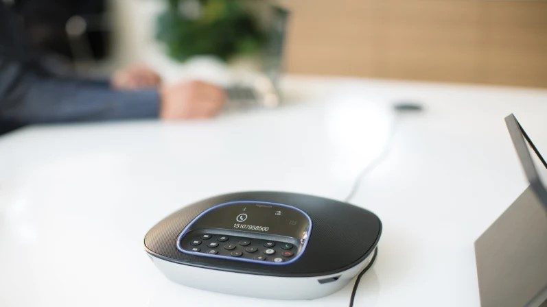 Logitech Conference Camera Group for meetings with up to 14 people in one room62863221956610113