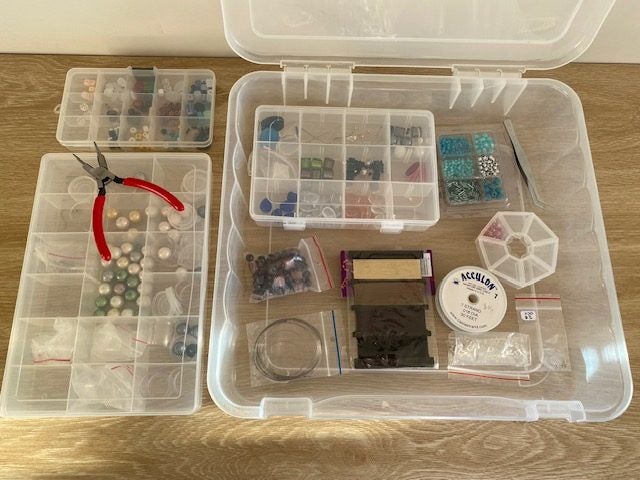 Jewellery Making and Beading Set Carousel 1