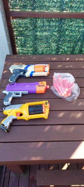 NERF GUNS [1 FORTNITE] Carousel 1