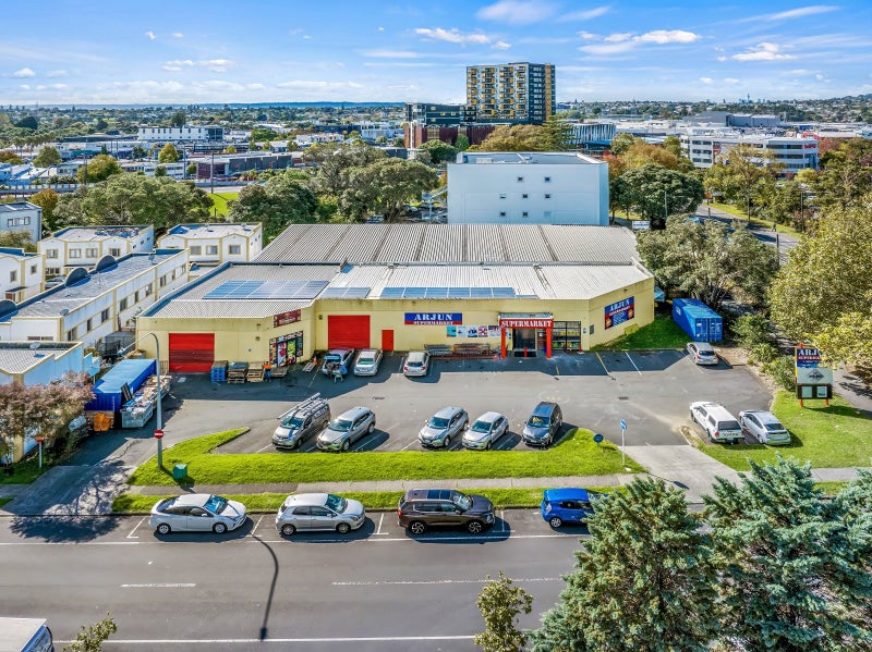 5 Rankin Avenue, New Lynn, Waitakere City, Auckland