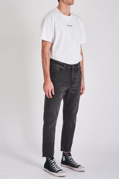 Abrand A Dropped Slim Jean - Blackout Carousel 2