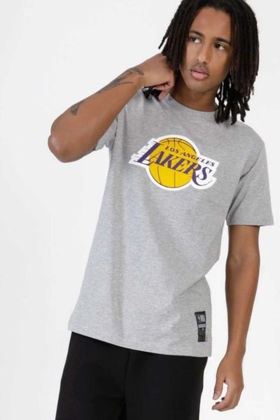 Outerstuff NBA Los Angeles Lakers Team Logo Tee Unisex Carousel 1