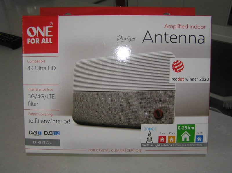 AMPLIFIED INDOOR COMPACT FREEVIEW ANTENNA Carousel 1