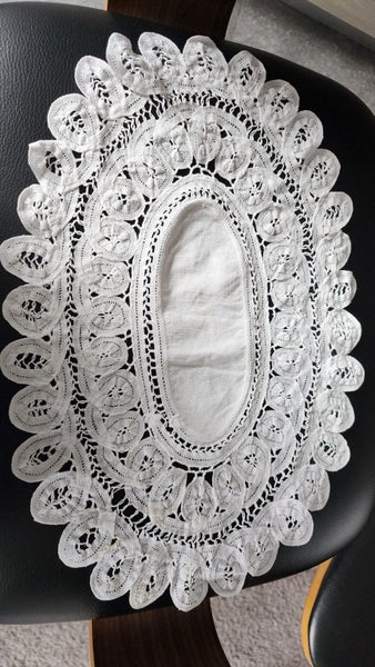 ~" Vintage Doily "~ Carousel 4