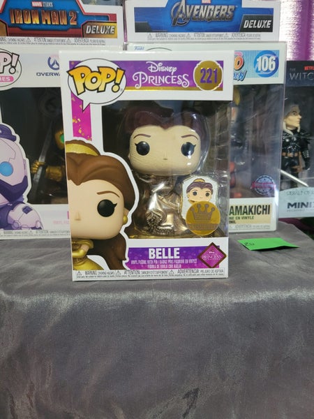 Belle 221 Carousel 1