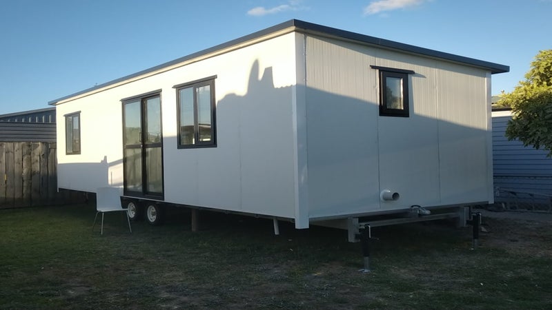 premium 10mX4m cabin kitset 40sqm Double-glazed Door & Window Carousel 1