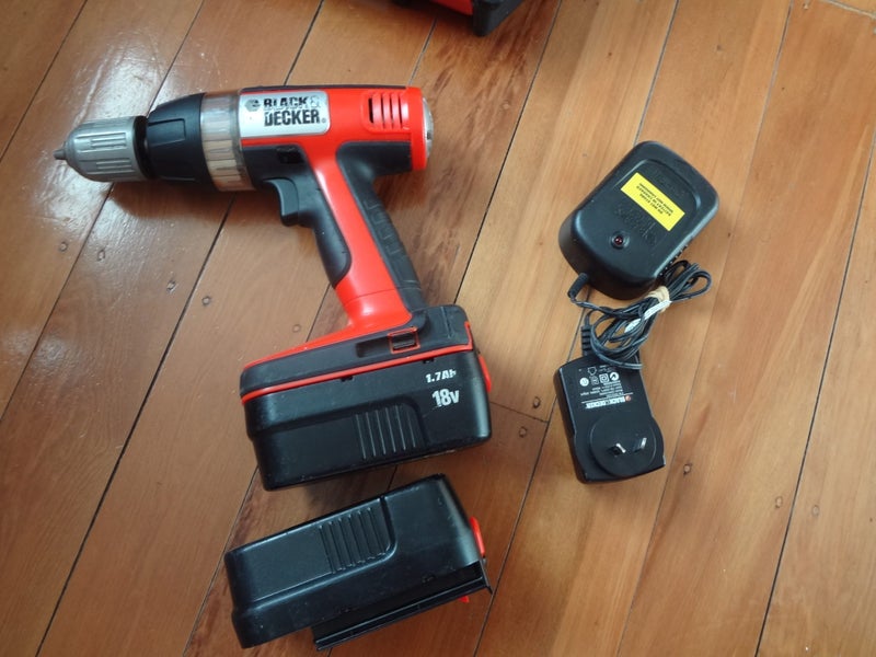 Black & Decker Drill Machine Carousel 1