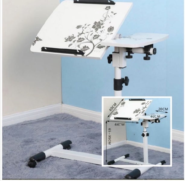 Laptop Table Carousel 3