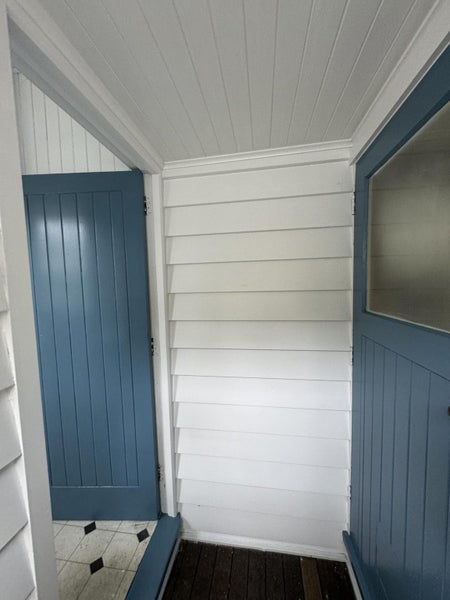 Top notch painters. Award winning painting company Carousel 2