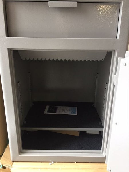 Platinum Defender D5-D Deposit Safe Carousel 2