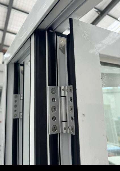 NEW BI-FOLD DOOR DOUBLE GLAZED 2400W x 2000H Carousel 5