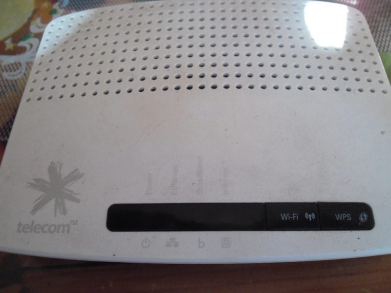 Telecom - White - TG582n - WIFI Carousel 1