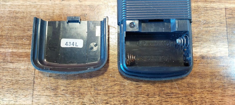 VINTAGE MITSUBISHI VCR/TV REMOTE #RM MX5-53803 Carousel 2