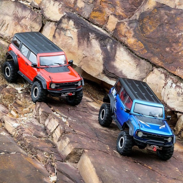 4WD Climbing RC Off-Road Vehicle with LED Lights 1:10 Scale Crawler RC Climbing Carousel 2
