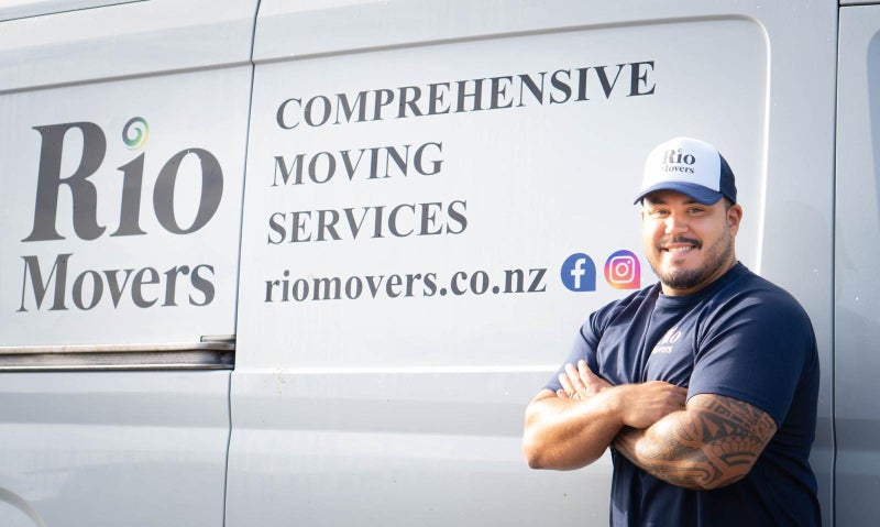 FURNITURE MOVERS & PACKERS Carousel 7