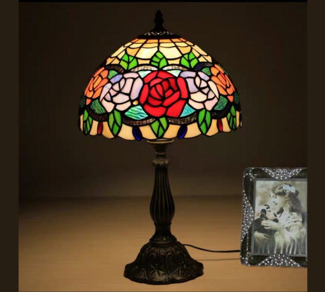New Design Handmade Tiffany Table Lamp Carousel 2