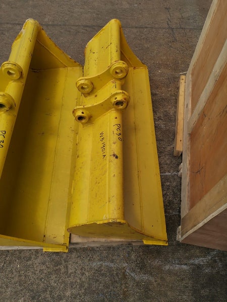 1200mm wide Weed Bucket for Komatsu PC30 or similar Carousel 1
